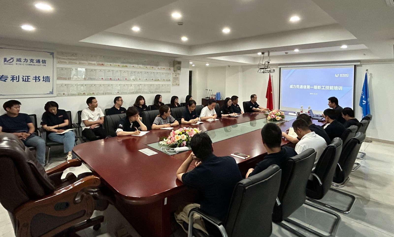 1716873316459881.jpg 1716873316459881.jpg